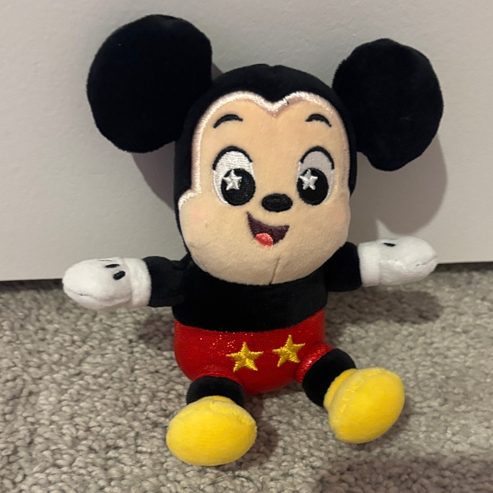 Disney parks Wishables Mickey Mouse Mystery plush